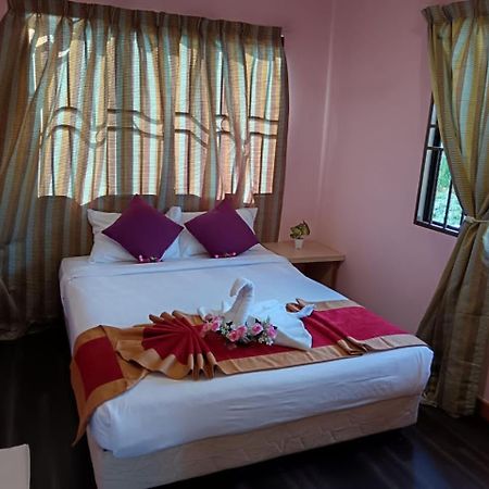 Meranti Homestay Bentong Extérieur photo